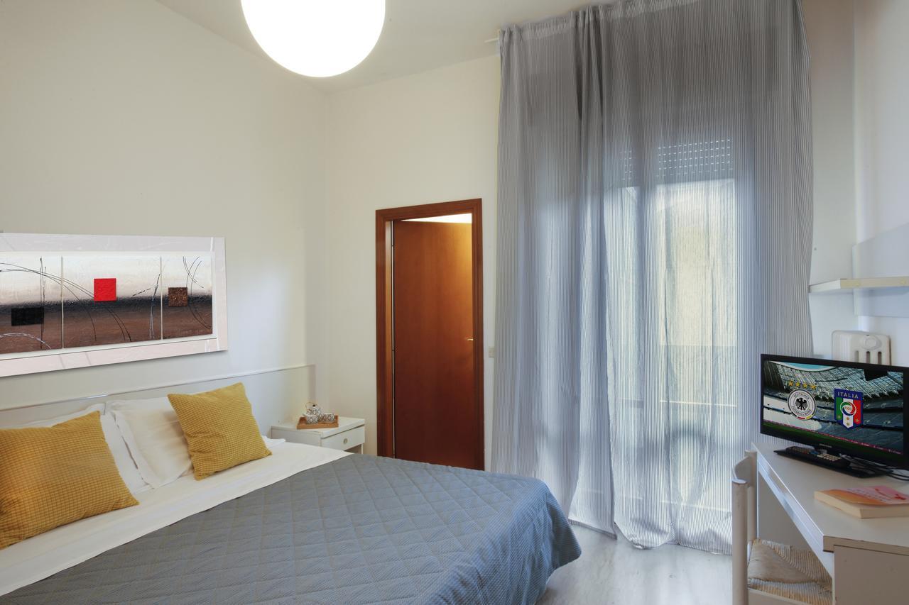 Residence Nevada Ρίμινι Εξωτερικό φωτογραφία